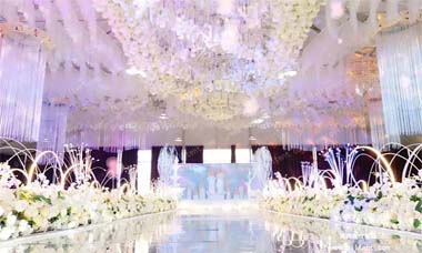 戶外婚禮選用婚慶篷房，可移動(dòng)的酒席帳篷